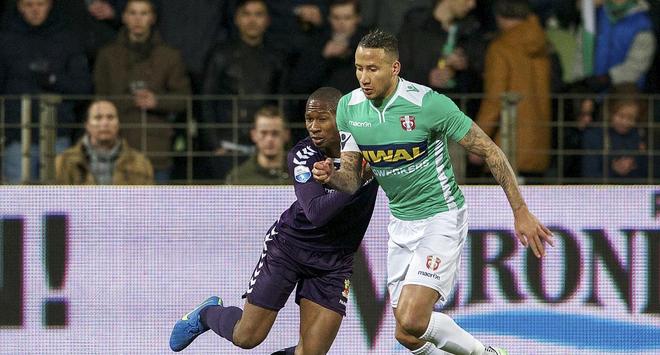 他都未能突 他都未能突