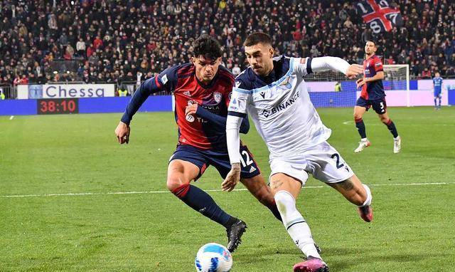 迅速引起了 迅速引起了